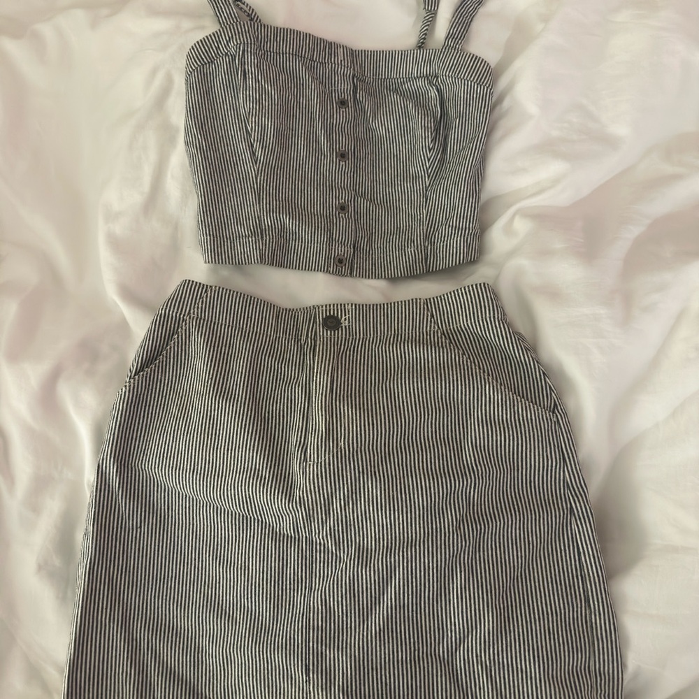 Hollister Black and White Striped Skirt Set